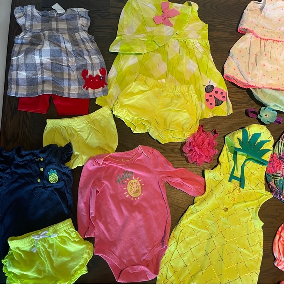 Lot of baby girls summer/vacay clothes ☀️ 6-9 months - Picture 4 of 5